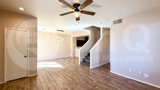 Building Photo - 1225 N 36th St