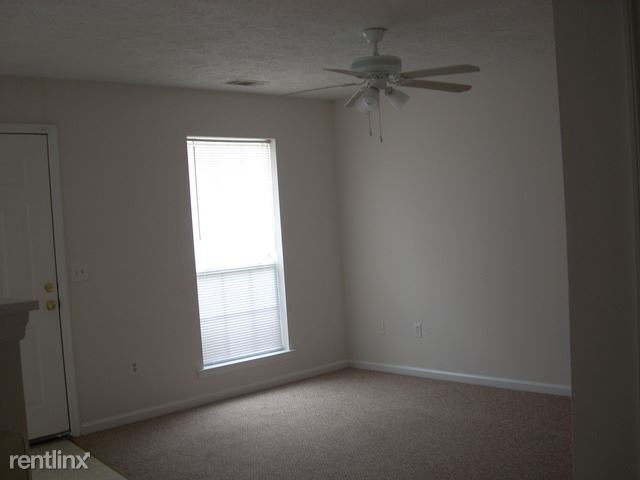 Building Photo - 2 br, 2 bath House - 117 Hunt Club Ct