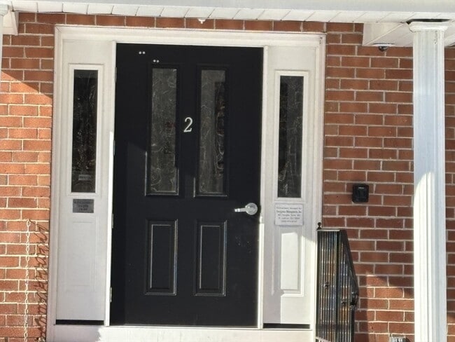 Building Photo - 34 Leonard Rd