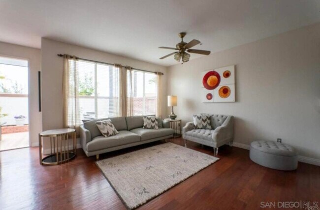Foto del edificio - 9925 Fieldthorn St