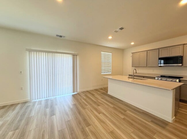 Building Photo - 4796 Jema Way