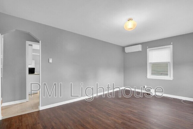 Foto del edificio - 10 Park Ct