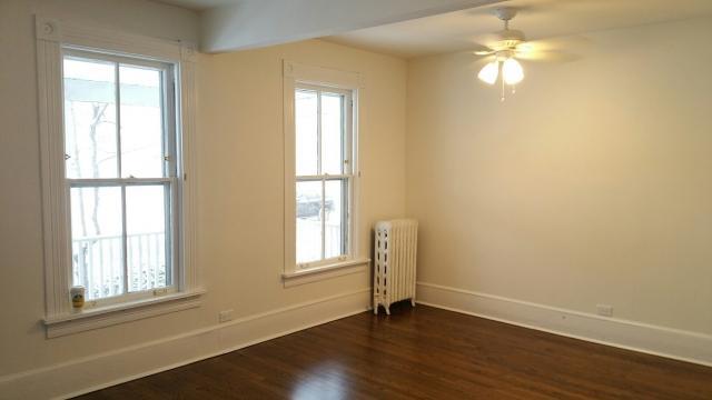 Foto principal - 3 bedroom in Evanston IL 60202