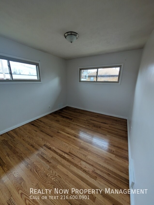 Foto principal - 15334 Triskett Rd