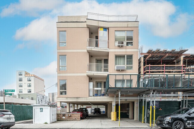 Foto del edificio - 2946 Brighton 4th St