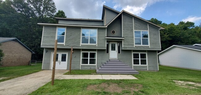 Foto del edificio - 7819 Peppercorn Ln