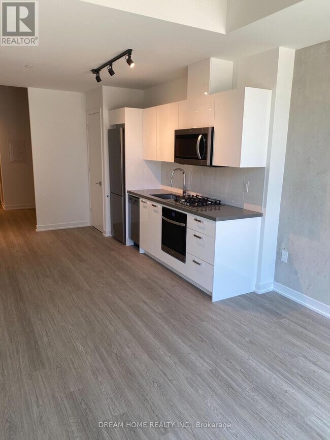 Photo du bâtiment - 195 McCaul St