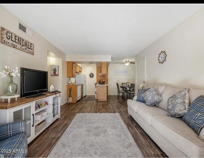 Photo - 5750 N 59th Ave Apartment