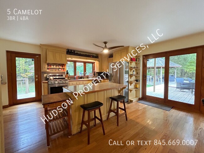 Foto del edificio - 5 Camelot-