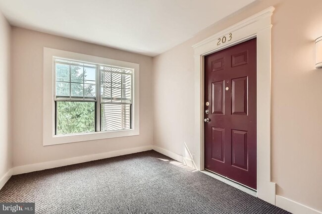 Building Photo - 8813 Stoneridge Cir