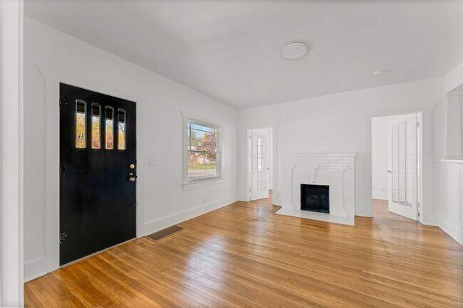 Foto del edificio - Available June 15!