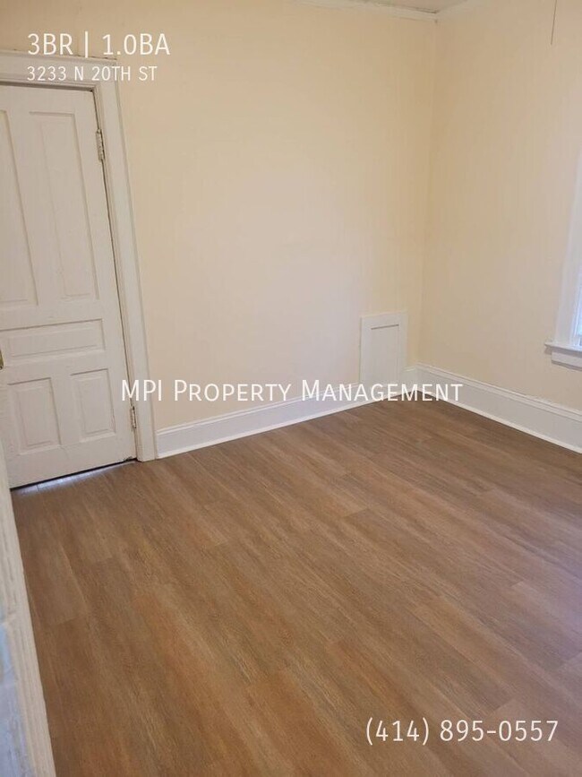 Foto del edificio - 3233 N 20th St