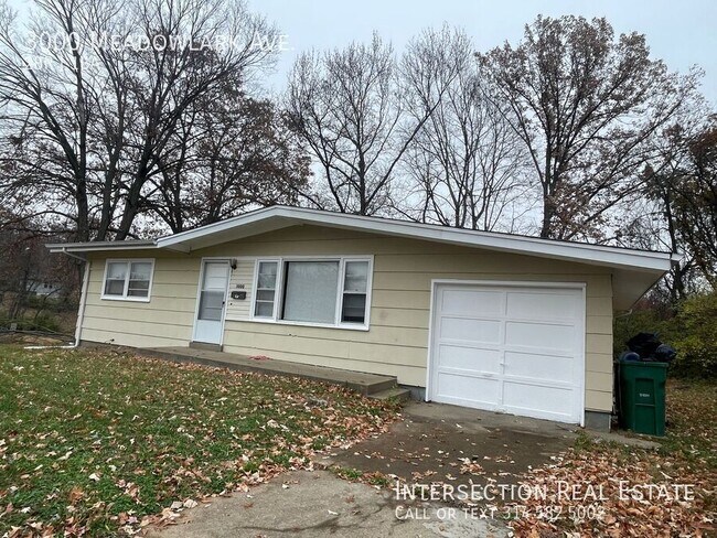 Foto del edificio - 3000 Meadowlark Ave