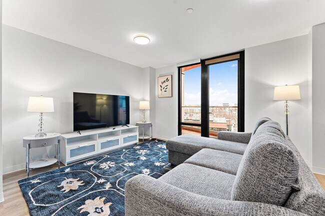 Foto del edificio - 280 Western Ave