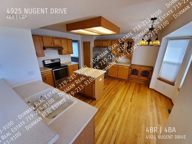 Photo - 4925 Nugent Dr House