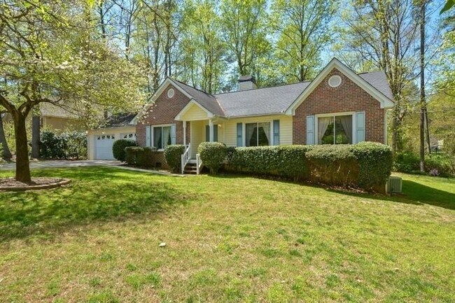 Building Photo - 1748 Treverton Trace