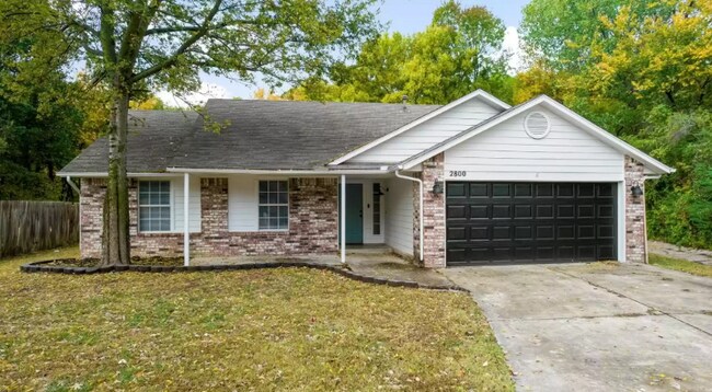 Foto del edificio - 2800 S Dogwood Ave