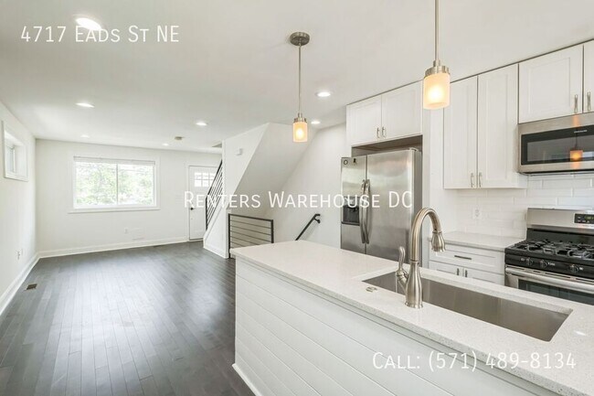 Foto del edificio - 4717 Eads St NE