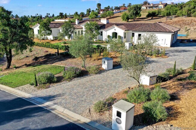 Foto del edificio - 5808 Lake Vista Dr