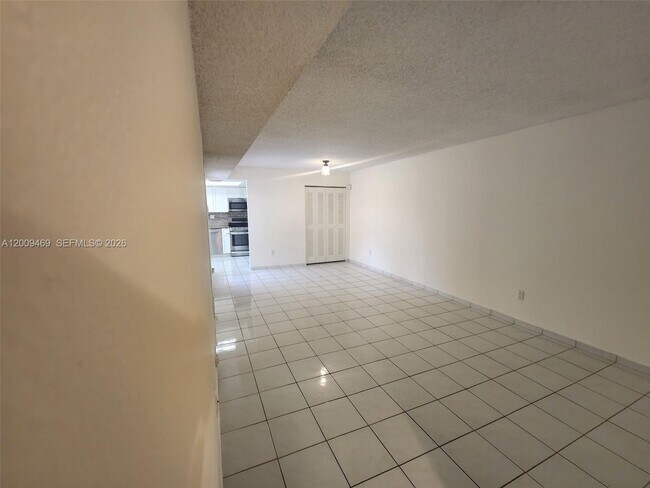Foto del edificio - 11810 SW 80th St