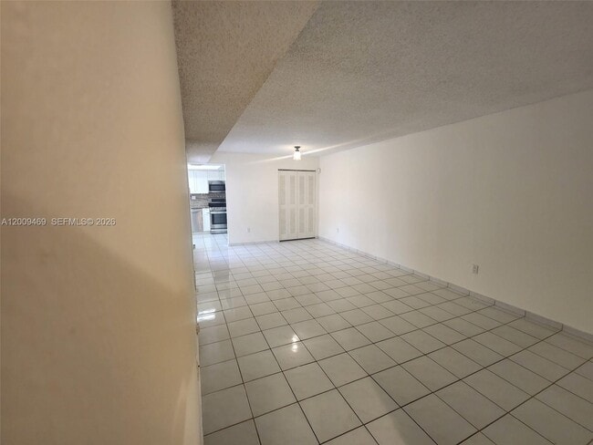 Building Photo - 11810 SW 80th St