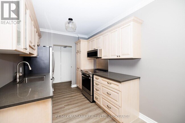 Building Photo - 14 Norris Pl