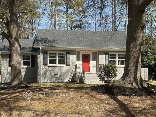 Building Photo - 3600 Barcelona Ave