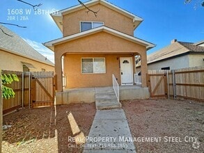 Building Photo - 1608 W 18th St