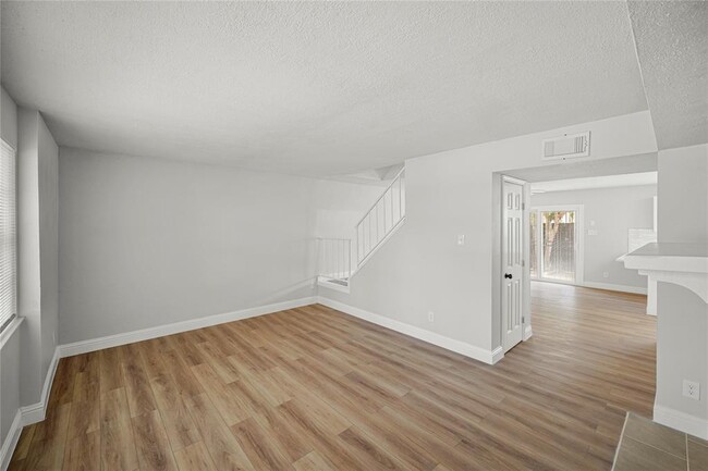 Building Photo - 10416 Hammerly Blvd