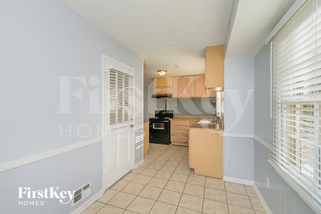 Building Photo - 195 King David Dr SW