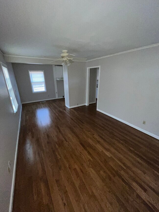 Building Photo - 1588 Wanda St Memphis, TN 38111