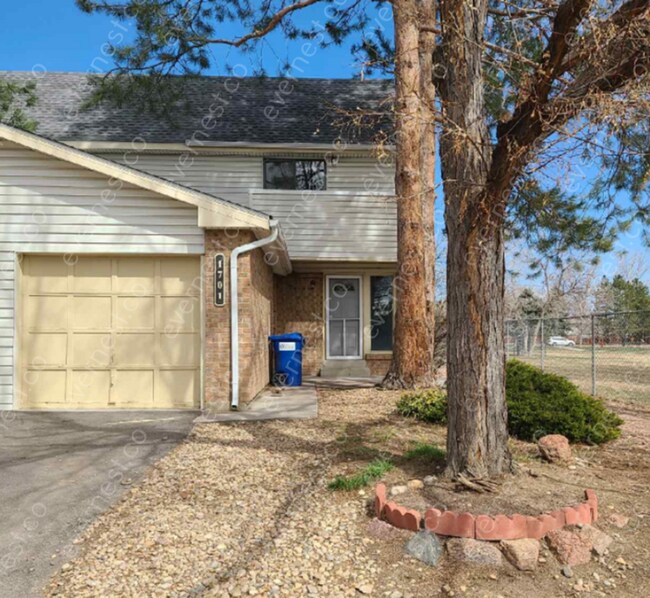 Foto del edificio - 1701 Cato Cir