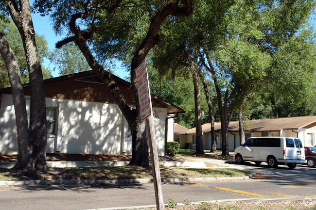 Building Photo - Ocala Place