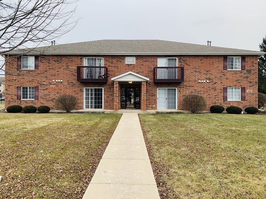Primary Photo - 880 Regent Dr