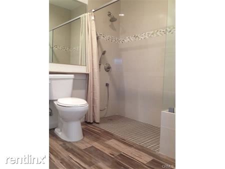 Building Photo - 130 S Mission Dr