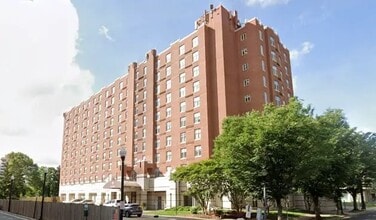Building Photo - 4300 N Carlin Springs Rd