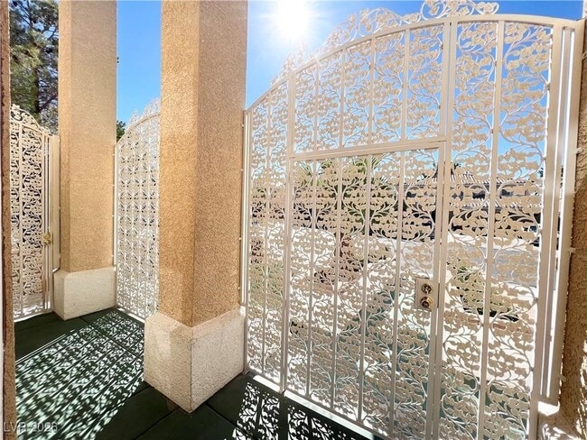 Building Photo - 7882 Tahoe Ridge Ct