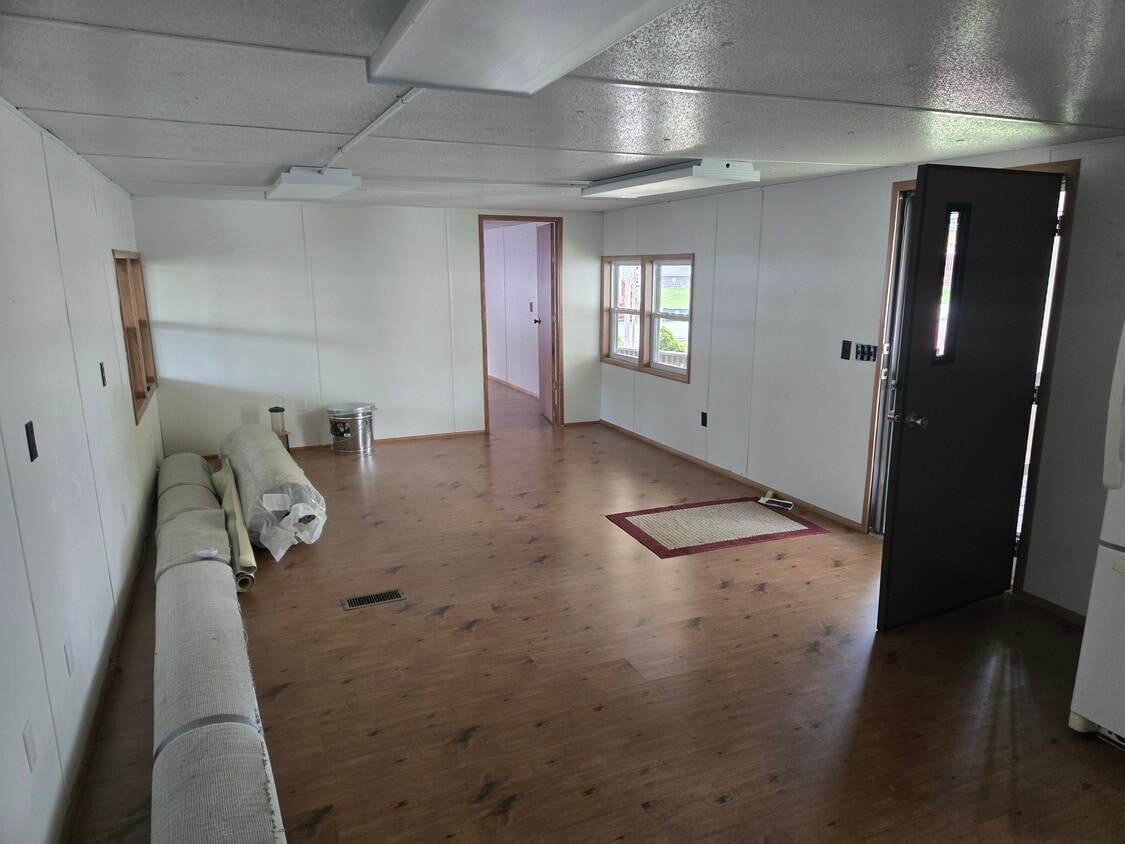Primary Photo - 12525 Knollwood Ln