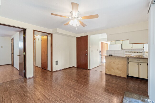 Foto del edificio - 415 N 179th Pl