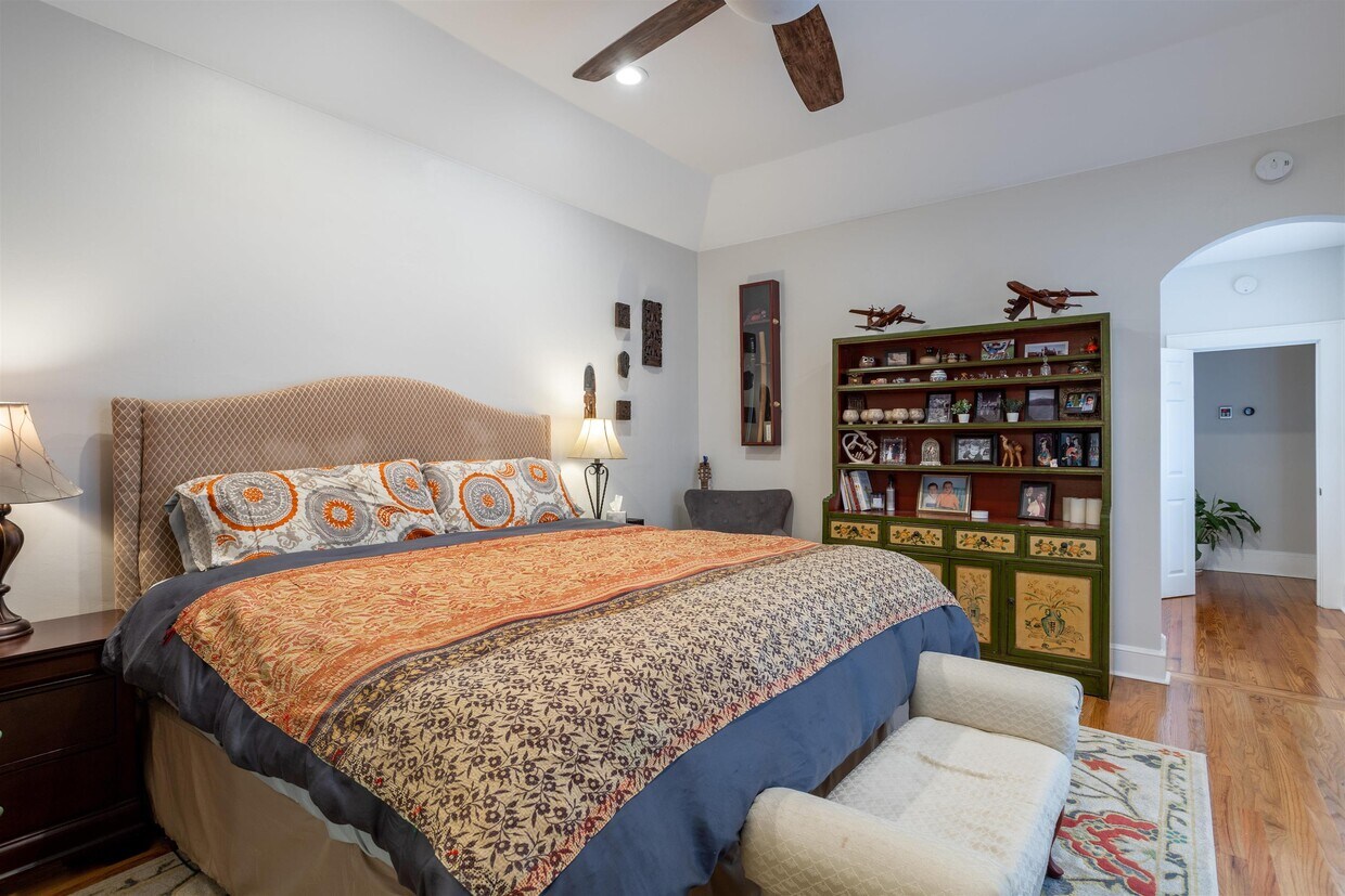 Foto principal - 813 Ingleside Ave