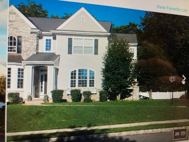 Building Photo - 848 Ramblewood Dr
