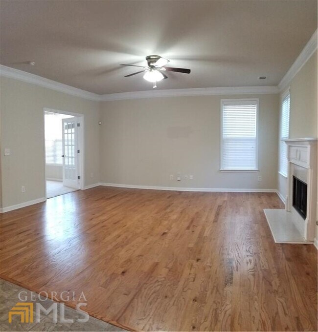 Foto del edificio - 292 Rutlidge Park Ln