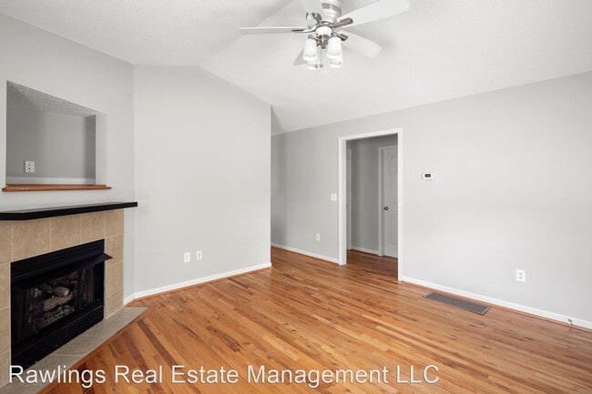 Building Photo - 3 br, 2 bath House - 114 Oak Terrace