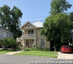 Building Photo - 424 W Magnolia Ave