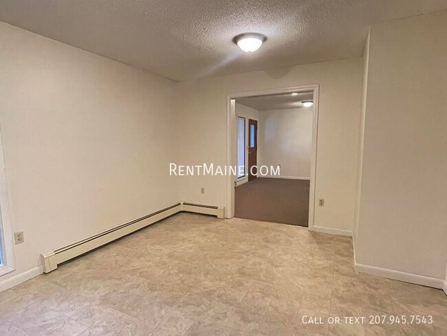 Foto del edificio - 202 Main Rd