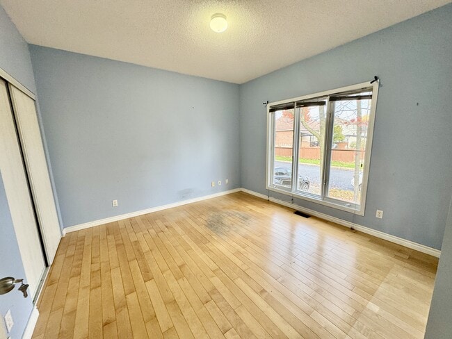 Building Photo - 163 Rue des Boulonnais