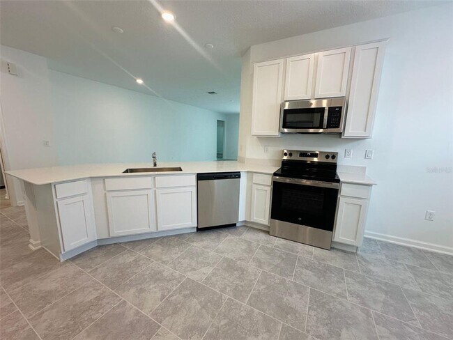 Foto del edificio - 2074 Freemark St