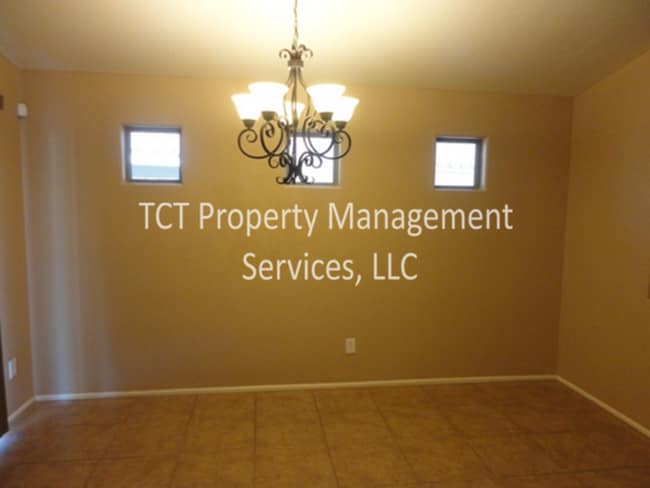 Building Photo - 3 bed/ 2 bath in Sarah Ann Ranch!
