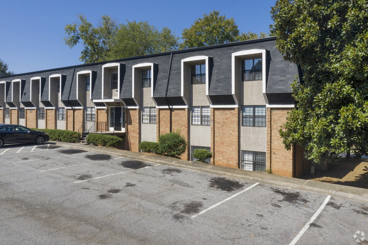 Building Photo - 375 Winding River Dr Units A-L