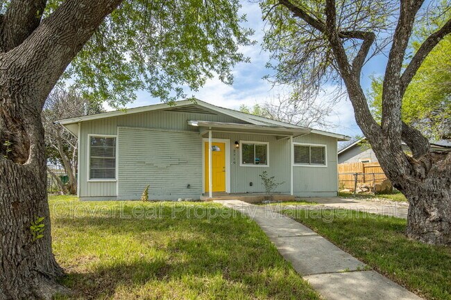 Building Photo - 2719 Gunsmoke Dr